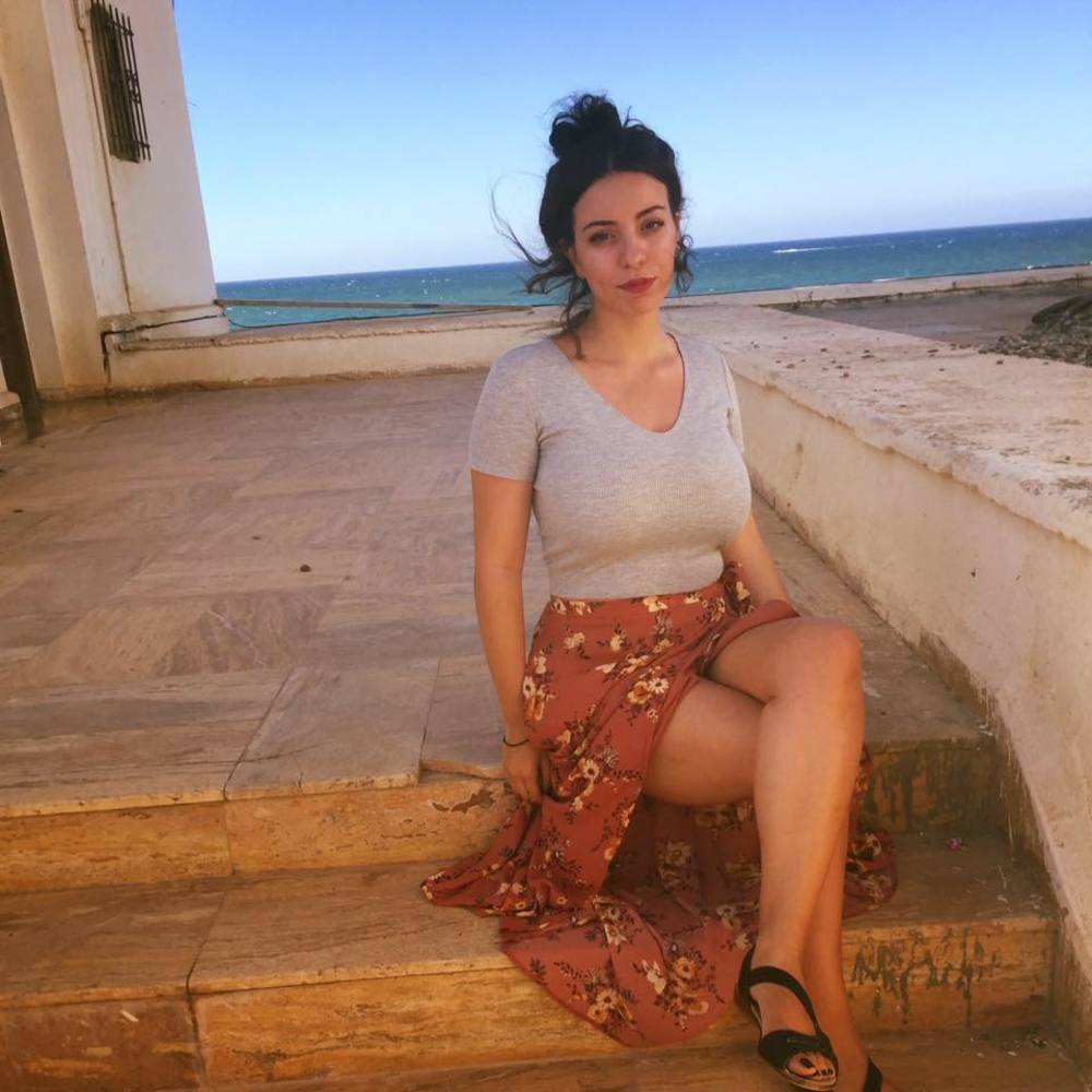 Meet your Posher, Bouchra
